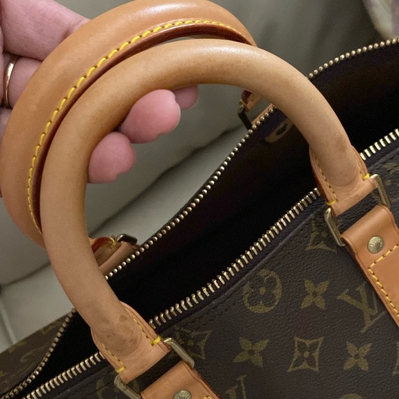 Louis Vuitton Keepall 45 Bandouliere - Picture 10 of 11